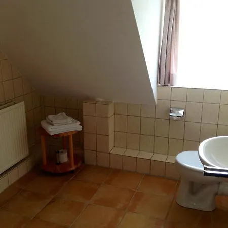 Landhaus Neu-golm * באד סארואו